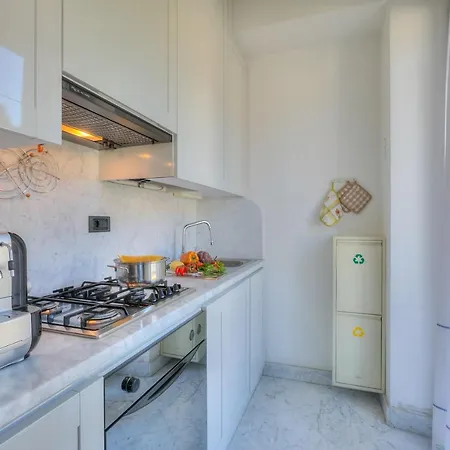 Palace 34 Few Meters From The Sea - Happy Appartement